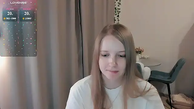 Snapshot of Alyaley chatting on 07.04.26 Alyaley online show from 07.04.26