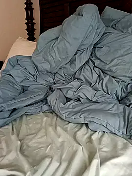 momentum2023 online show from 09.30.25