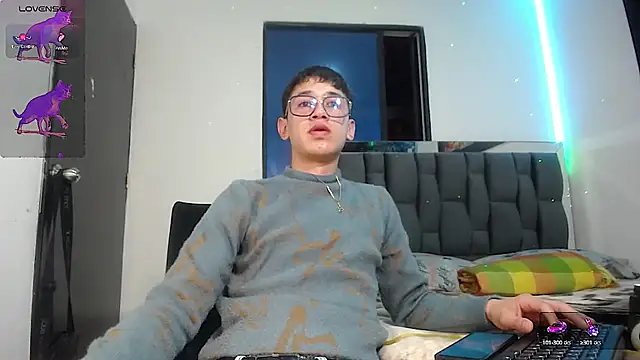 Snapshot of Mr_daren_ chatting on 01.28.25 Mr daren online show from 01.28.25