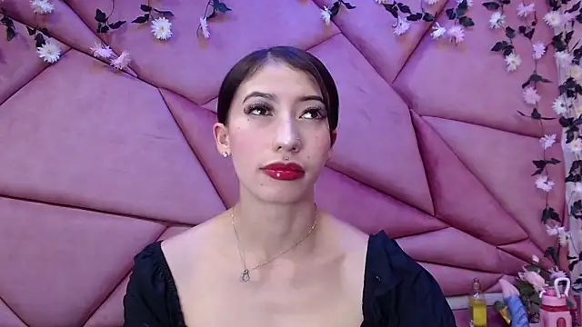 LilithCooperr  online show from 02.10.25