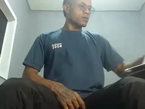 Snapshot of grandominantex1 chatting on 12.04.24 grandominantex1 online show from 12.04.24