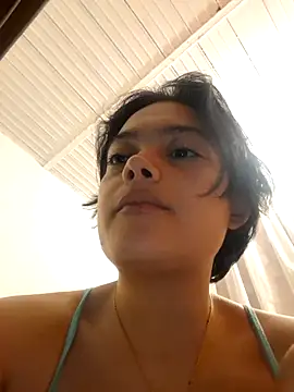 Snapshot of littlemelii chatting on 07.05.26 littlemelii online show from 07.05.26