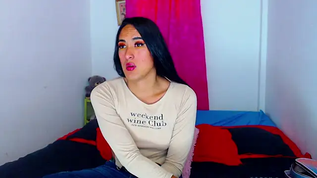 misss estrella online show from 02.17.26