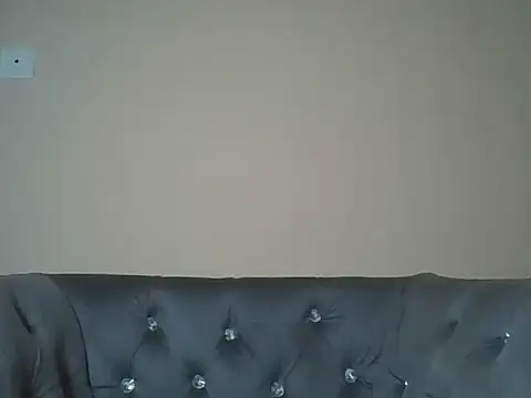 Snapshot of Mon_cherrie_ chatting on 02.11.26 Mon cherrie online show from 02.11.26