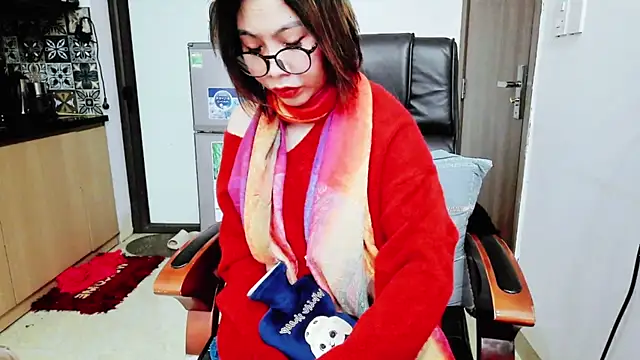 Miu-Le online show from 12.15.25