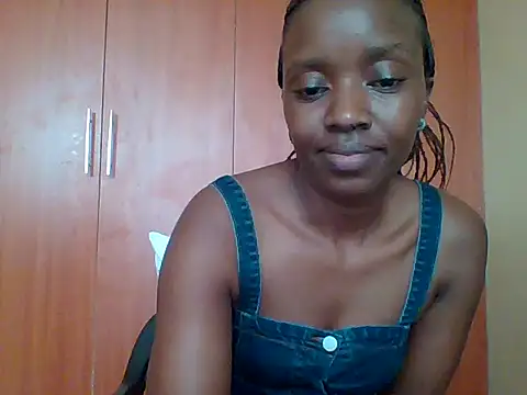 sexy darleen23 online show from 10.28.25