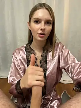 lovelly molly online show from 01.25.25