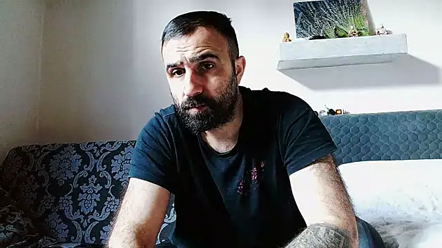 Snapshot of ivat80 chatting on 02.27.26 ivat80 online show from 02.27.26