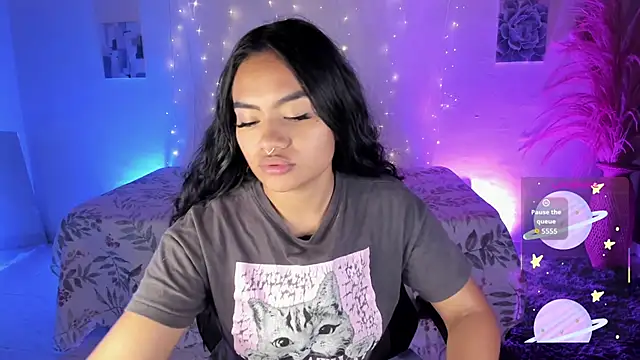 Riana Kean online show from 12.01.25