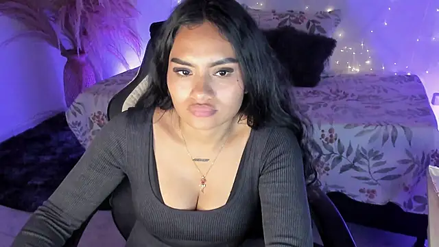 Riana Kean online show from 04.23.26