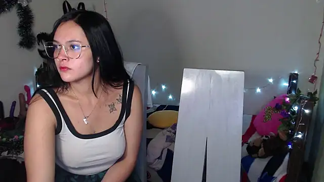 Snapshot of 01antoniafranco chatting on 12.19.24 01antoniafranco online show from 12.19.24