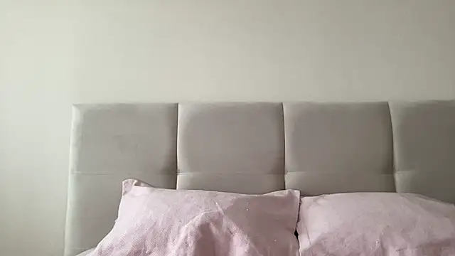 Snapshot of LisaFlower chatting on 10.17.25 LisaFlower online show from 10.17.25