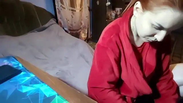  Kitti  online show from 02.12.26