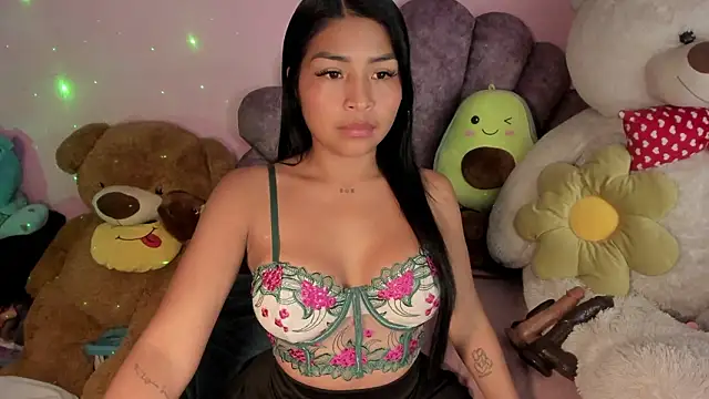 Pocahontascute 33 online show from 02.07.26