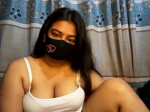 Snapshot of A-sweetgirl chatting on 03.13.25 A-sweetgirl online show from 03.13.25