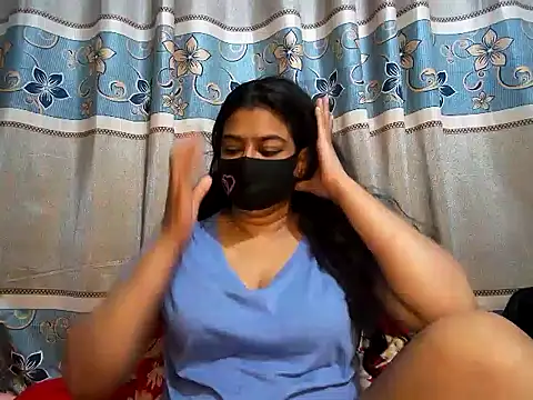 Snapshot of A-sweetgirl chatting on 03.19.25 A-sweetgirl online show from 03.19.25