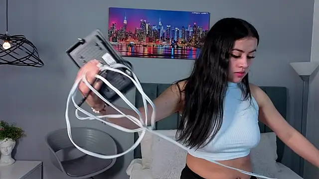 Alli cooper online show from 04.28.26