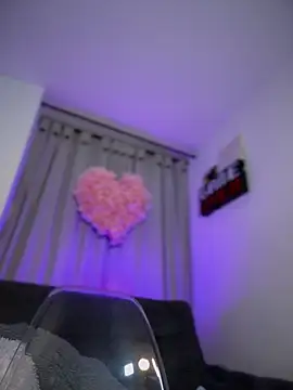 Snapshot of Zeli_66 chatting on 03.05.25 Zeli 66 online show from 03.05.25