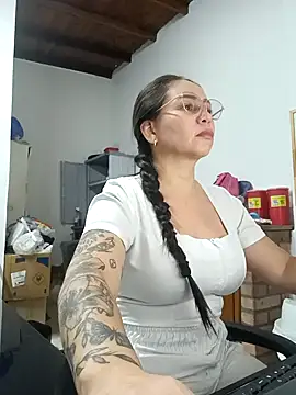 nurse desi sexlove online show from 04.27.26
