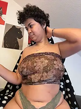 Snapshot of rafamarianoofc chatting on 12.23.25 rafamarianoofc online show from 12.23.25