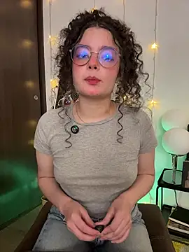 Antoniart  online show from 10.31.25