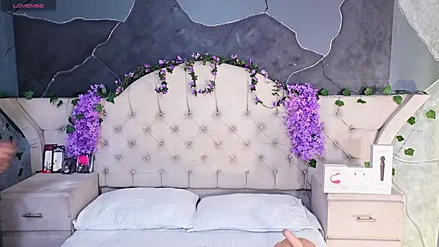 AmberGreyy  online show from 06.03.26