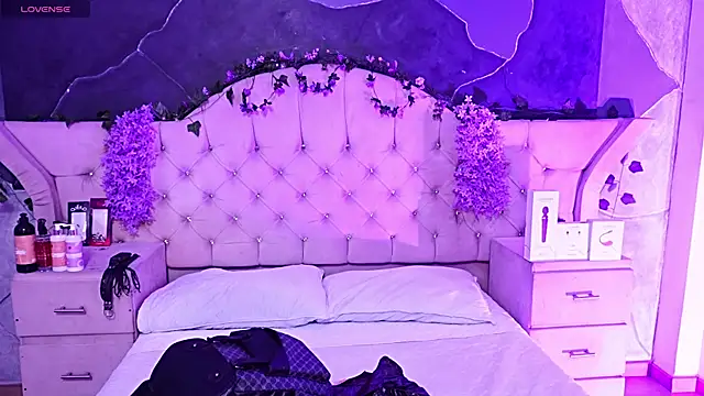 AmberGreyy  online show from 06.27.26
