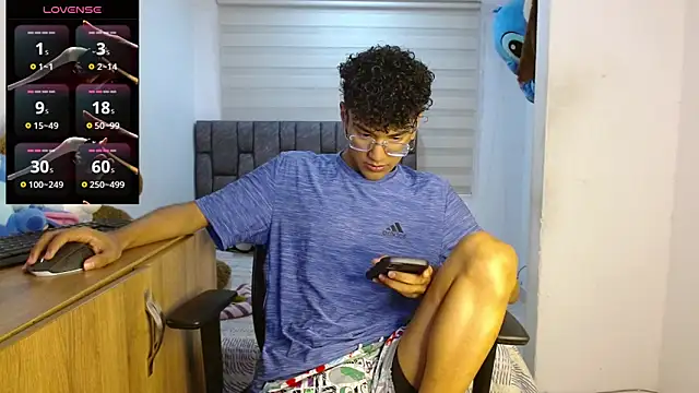 harrytwink18 online show from 09.09.25