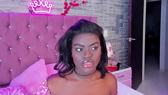 Snapshot of IsabellaBromsS chatting on 03.09.25 IsabellaBromsS online show from 03.09.25