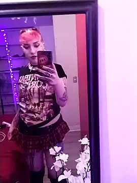 Snapshot of shinigami6669 chatting on 02.15.25 shinigami6669 online show from 02.15.25