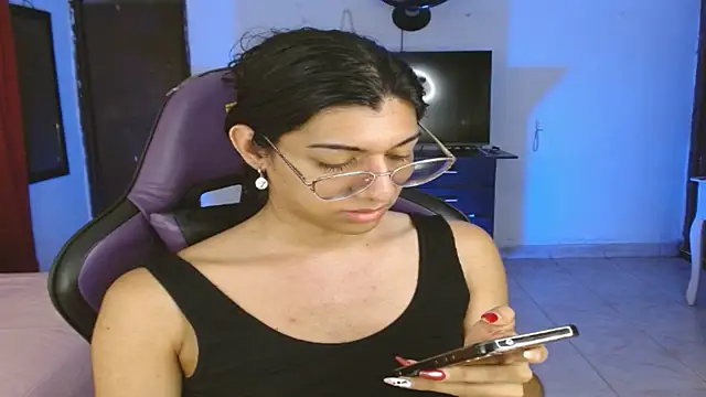 engielphoenis14 online show from 01.16.26