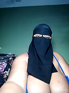 Snapshot of Loly_mor chatting on 01.06.25 Loly mor online show from 01.06.25