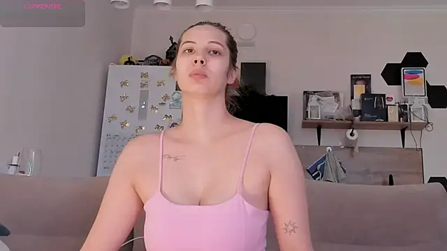 Girl alone home online show from 07.12.26