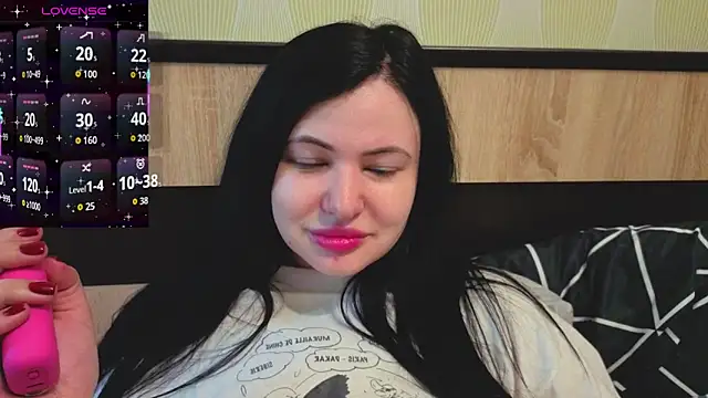 Snapshot of German_Eva chatting on 06.26.26 German Eva online show from 06.26.26
