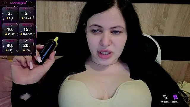 Snapshot of German_Eva chatting on 07.28.26 German Eva online show from 07.28.26