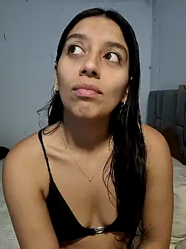 Snapshot of BrittanyDiaz chatting on 01.24.25 BrittanyDiaz online show from 01.24.25