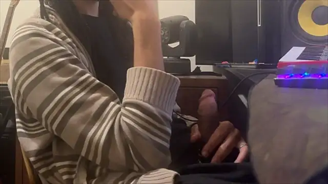 hotcamboy420 online show from 11.07.25