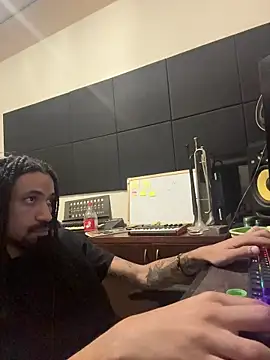 hotcamboy420 online show from 02.19.26