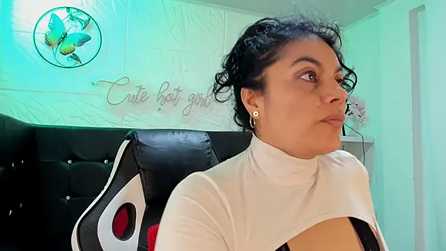 Lust Mom41 online show from 12.16.24