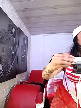 Lust Mom41 online show from 12.18.24