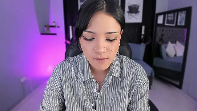 renee shelby  online show from 03.18.26