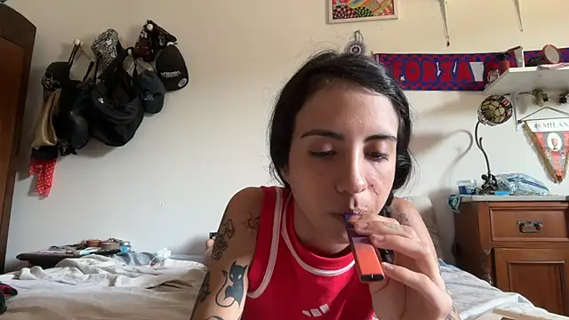 sw333tVicky online show from 06.14.26