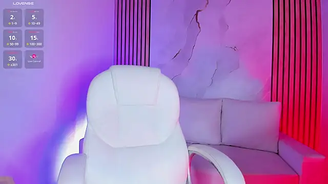 ChloeParkss  online show from 12.17.25