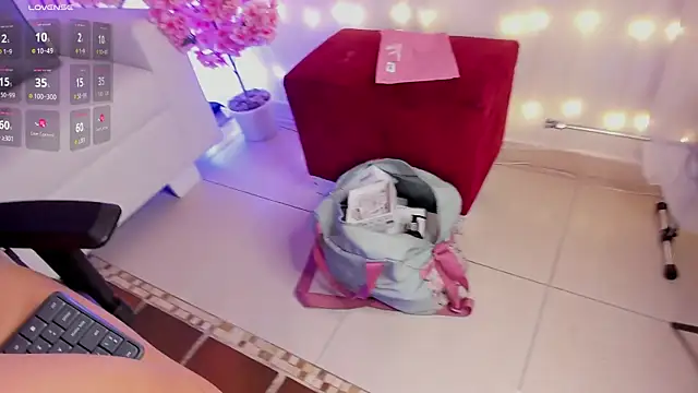 ChloeParkss  online show from 04.20.26