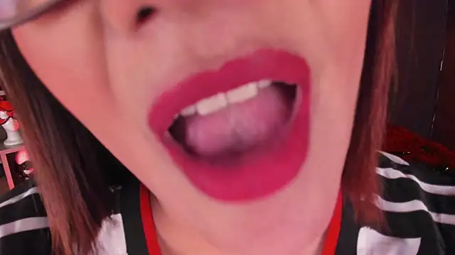 Veronica Jacobss online show from 06.25.26
