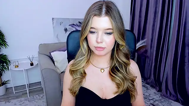 FollowLovee online show from 03.16.25