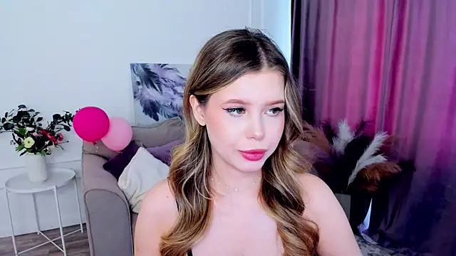 FollowLovee online show from 09.19.25