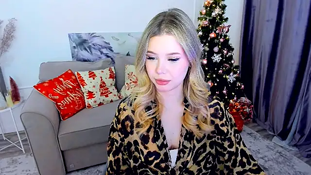 FollowLovee online show from 12.14.25