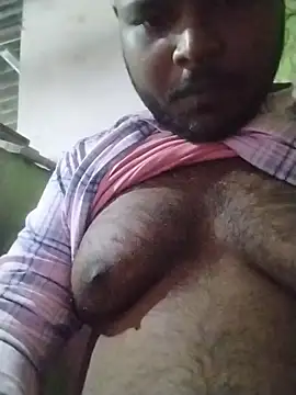 Snapshot of abu_dayen chatting on 12.21.25 abu dayen online show from 12.21.25