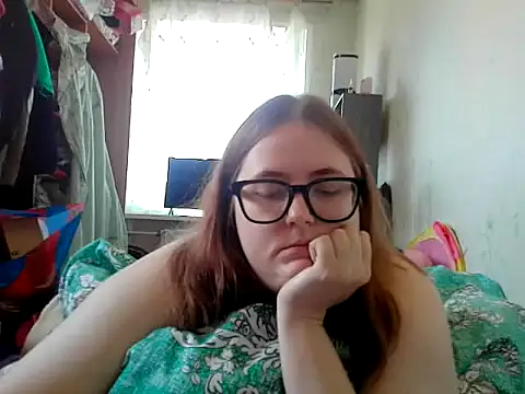 Snapshot of DesireMelissa chatting on 06.23.26 DesireMelissa online show from 06.23.26